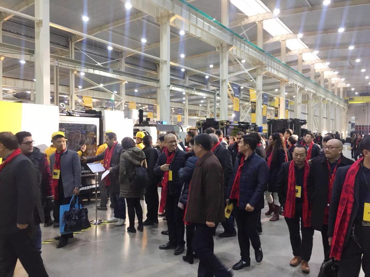 k8凯发上演“两大喜”： 十周年庆+注塑智慧工厂完工